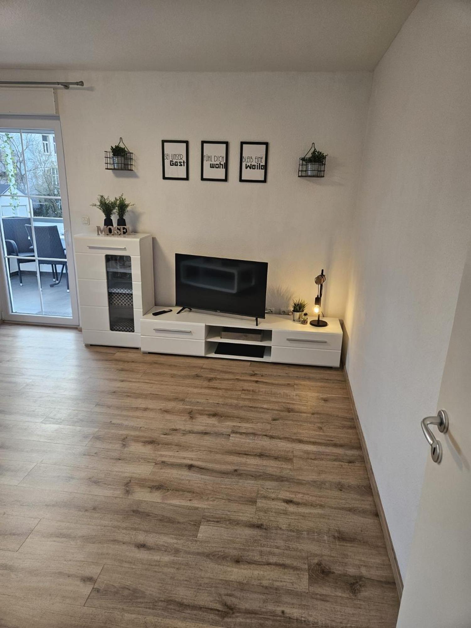 Hakans Moselblick Ferienwohnung Treis-Karden Zewnętrze zdjęcie